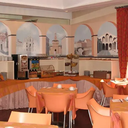 Heart Hotel