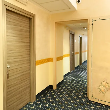 Hotell Heart 4*